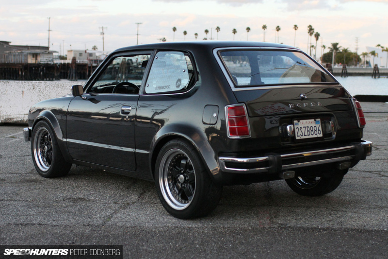Speedhunters_Civic-1978-left-behind