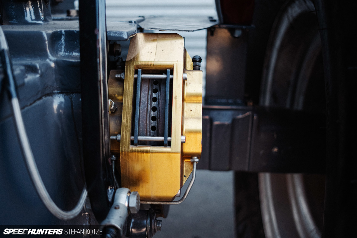 stefan-kotze-speedhunters-monster-tractor-013