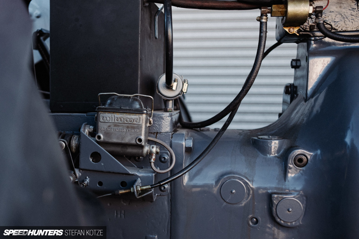 stefan-kotze-speedhunters-monster-tractor-048