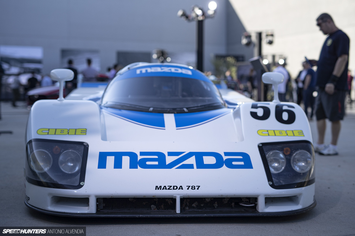 Mazda 787