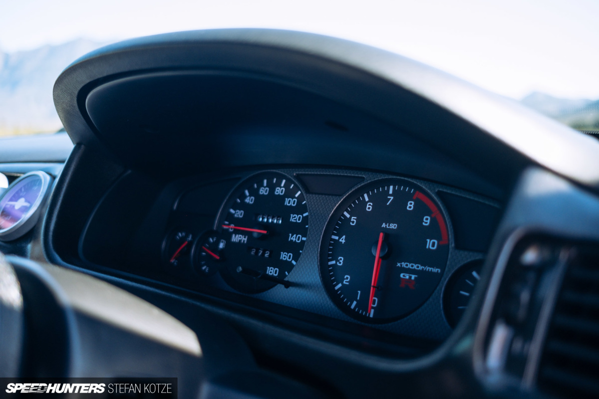stefan-kotze-speedhunters-r33-gtr-073