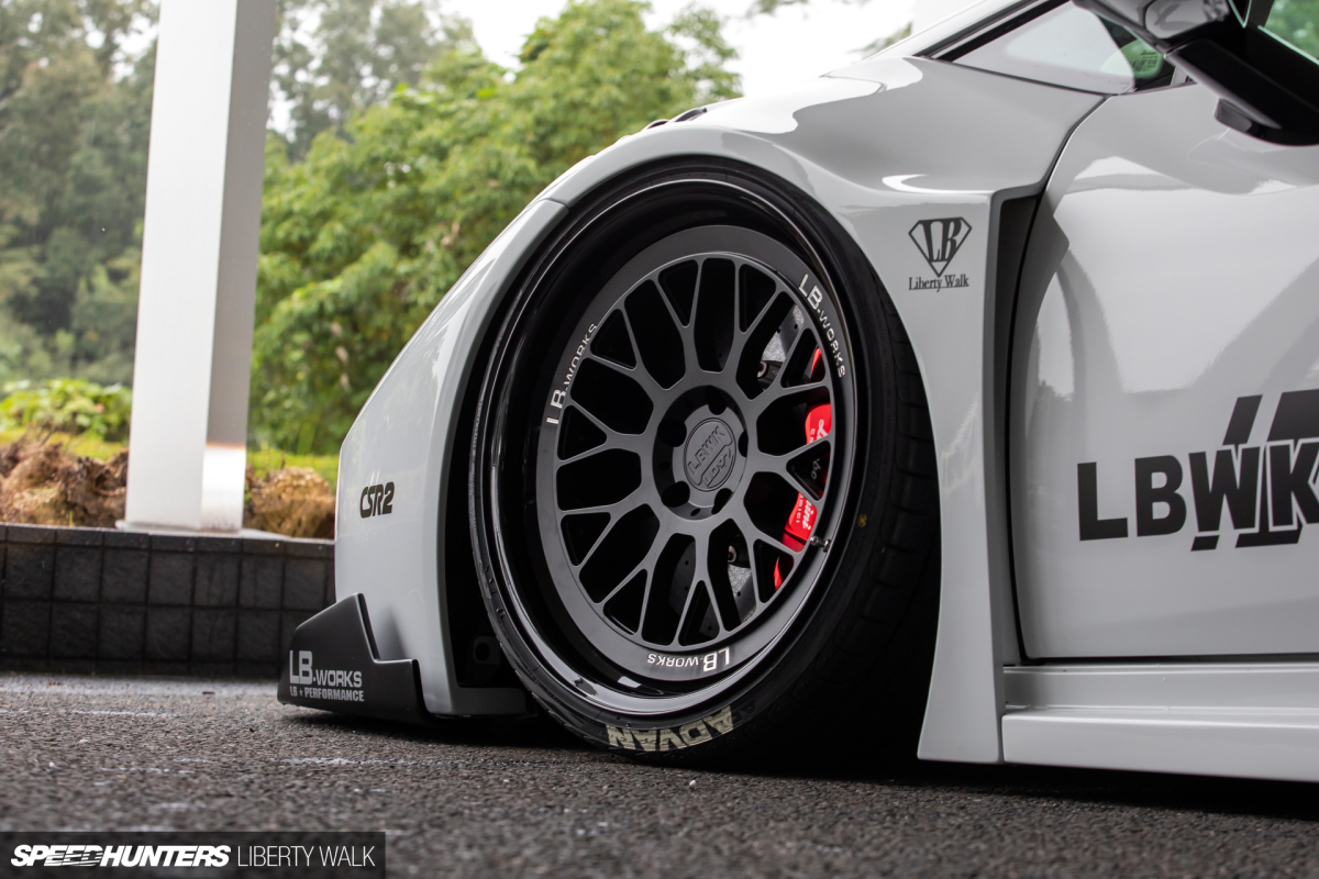 Speedhunters_Liberty_Walk_HURA_350_051