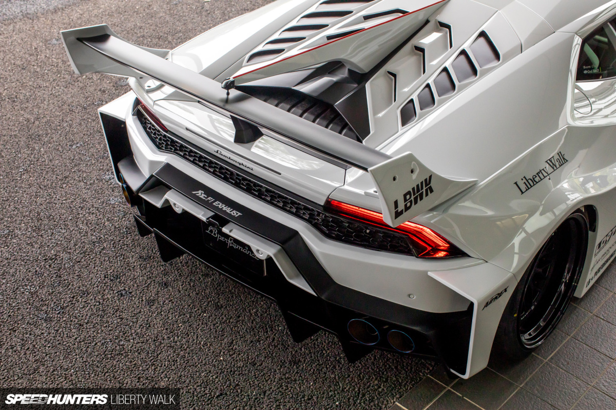 Speedhunters_Liberty_Walk_HURA_350_075