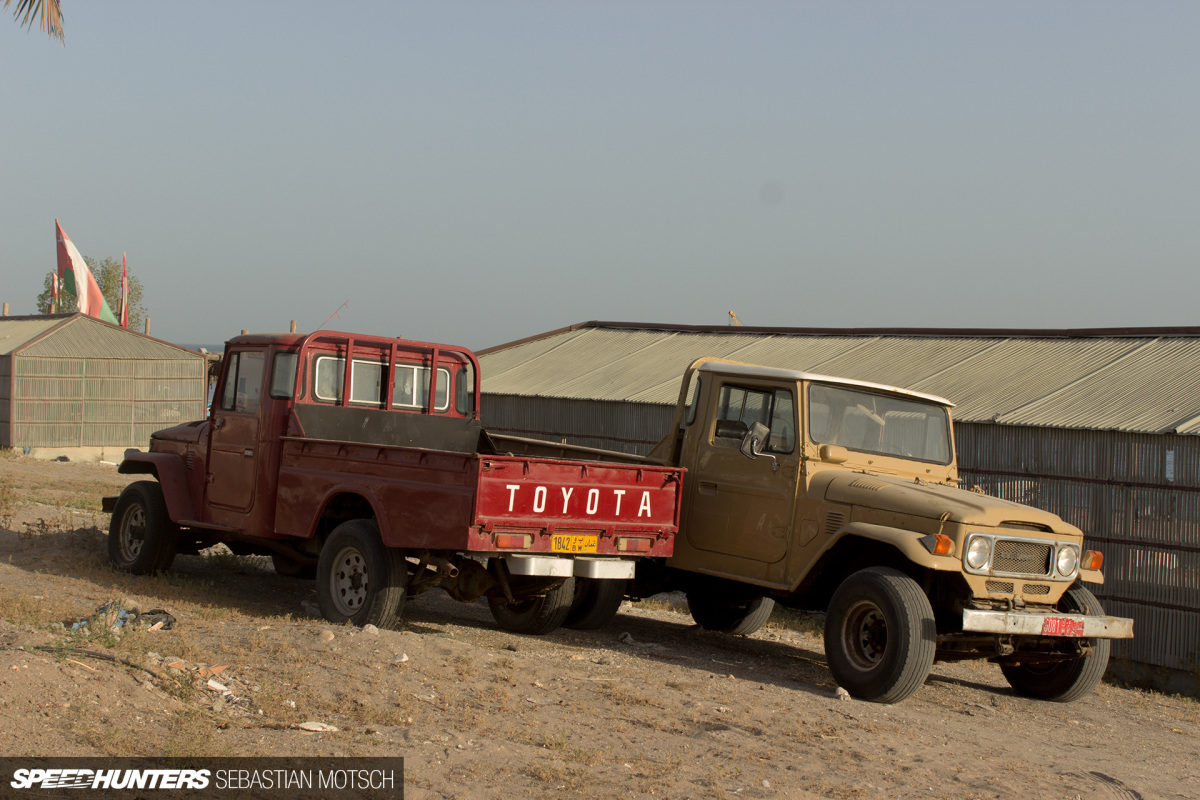 Speedhunters A pair of 40-series Toyota LandCruiser in Oman by Sebastian Motsch