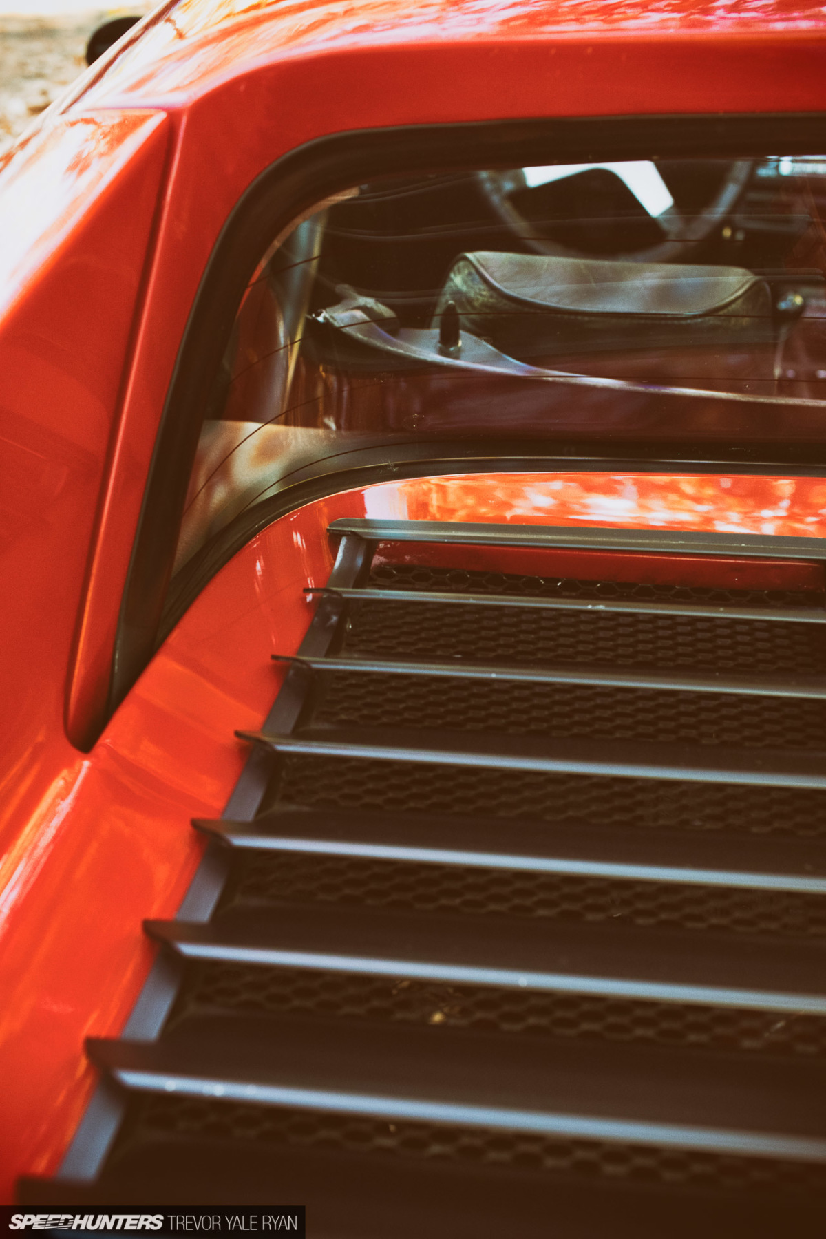 2019-Ferrari-308-Portland-Oregon_Trevor-Ryan-Speedhunters_013_6751