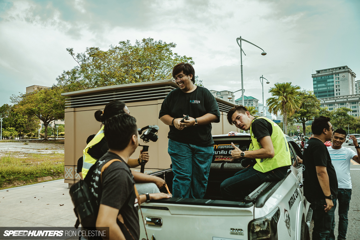 Speedhunters_Ron_Celestine_Drive4Paul_Crowd_2