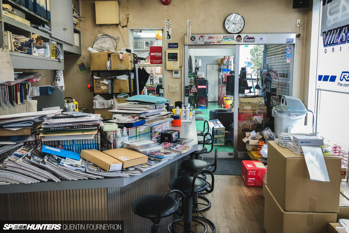 Speedhunters_Quentin_Fourneyron_Seeker_05