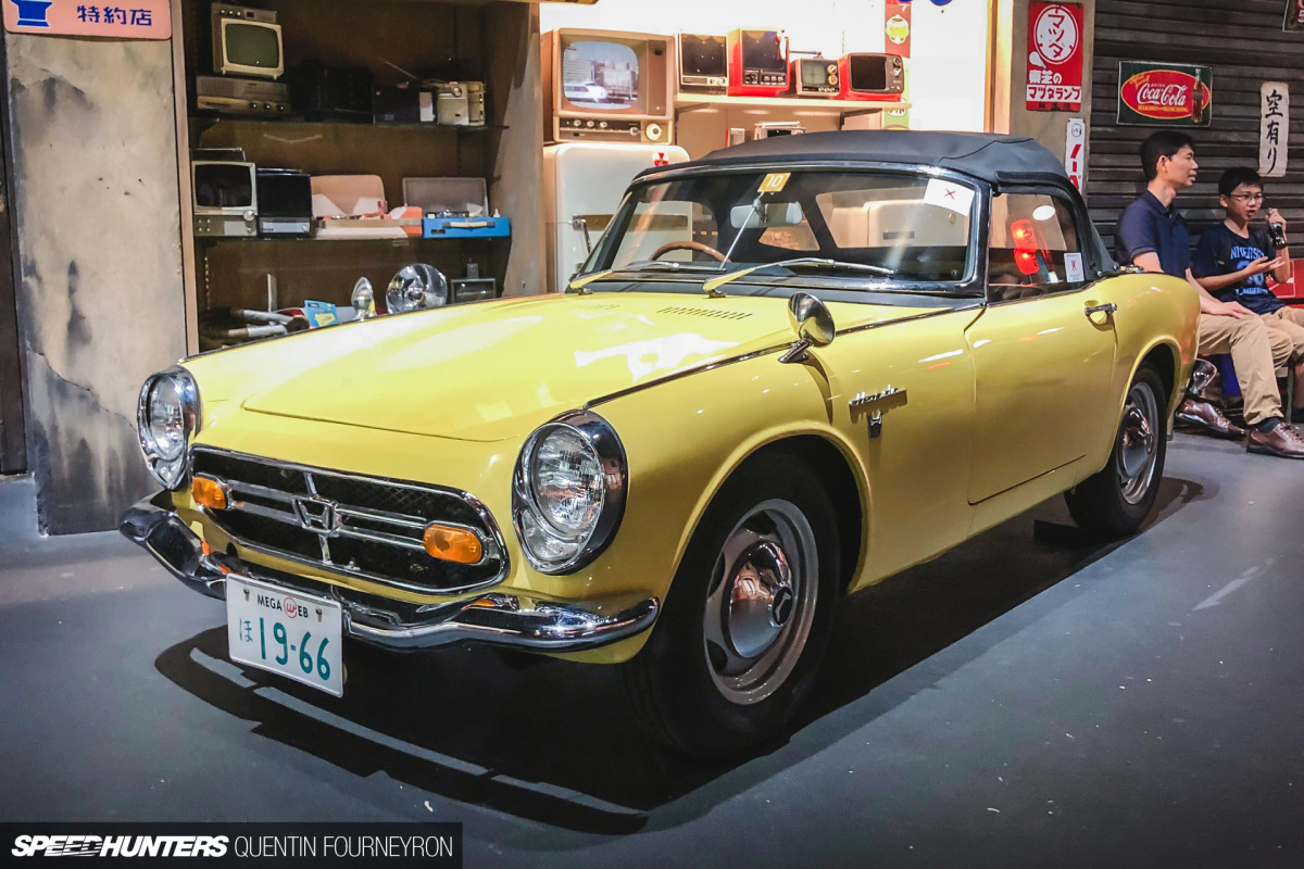 Speedhunters_Quentin_Fourneyron_Toyota_Odaiba_15