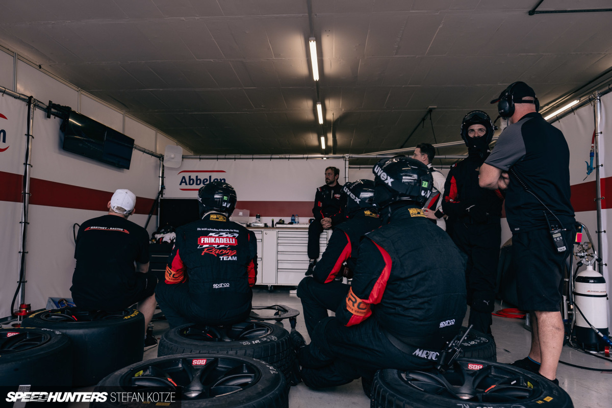 stefan-kotze-speedhunters-kyalami-9hour-431