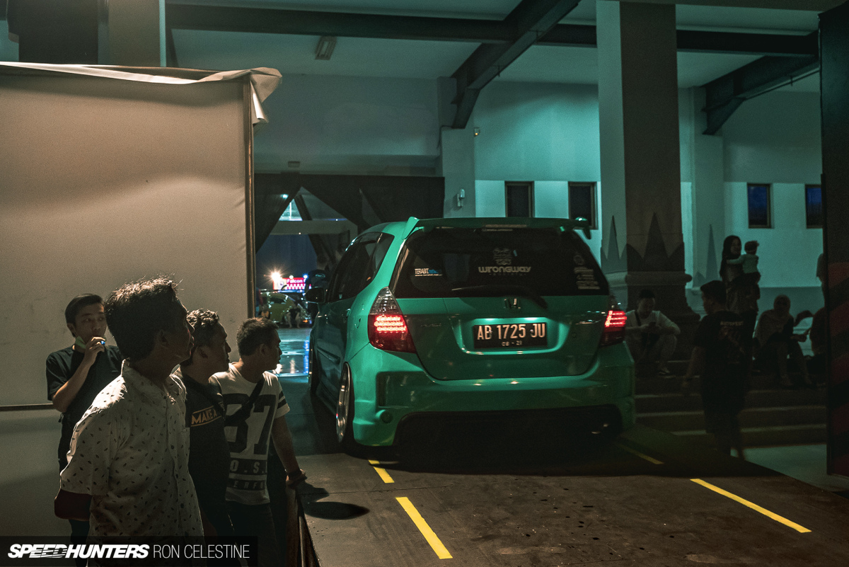 Speedhunters_RonCelestine_BlackAutoBattle_Honda_Jazz