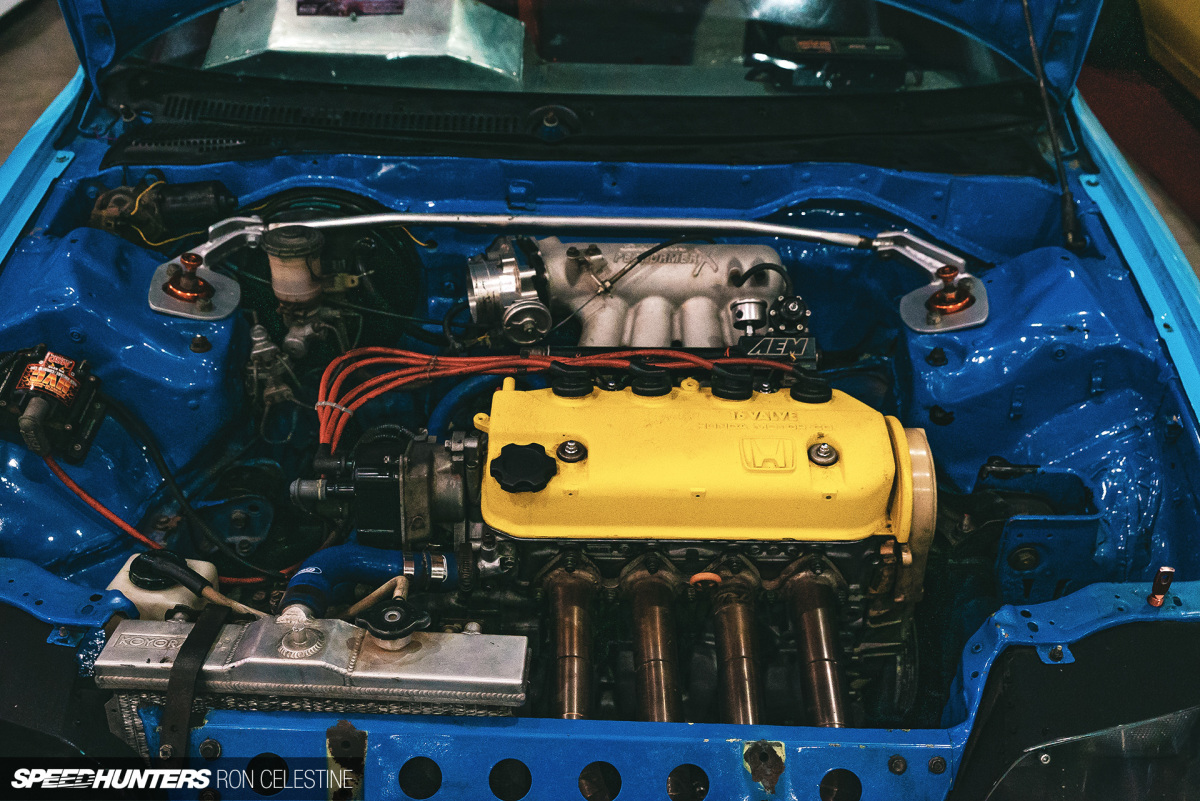 Speedhunters_RonCelestine_BlackAutoBattle_Civic_Drag_3