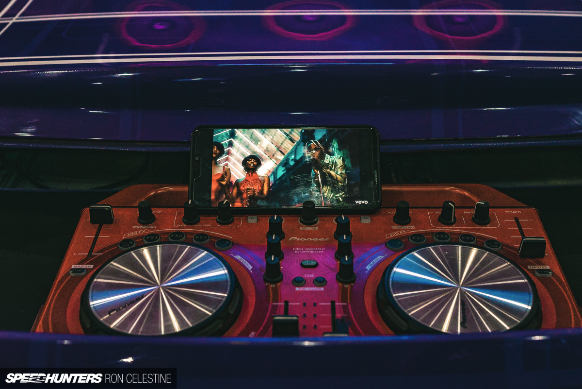 Speedhunters_RonCelestine_BlackAutoBattle_DJ