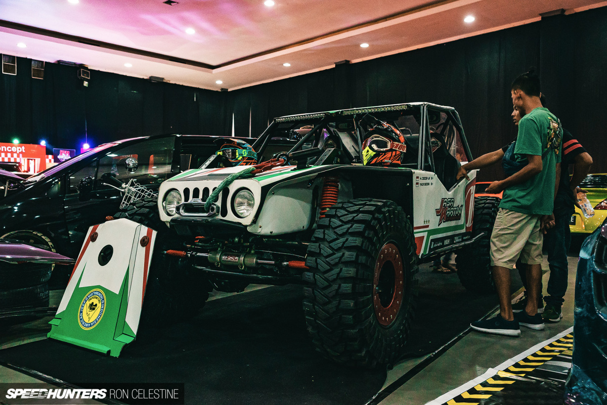 Speedhunters_RonCelestine_BlackAutoBattle_TubeFrame