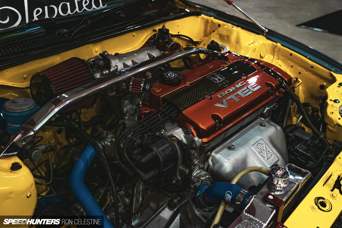 Speedhunters_RonCelestine_BlackAutoBattle_Civic_H23