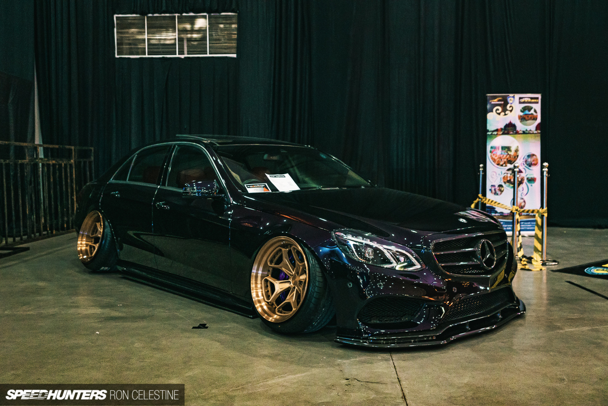 Speedhunters_RonCelestine_BlackAutoBattle_Mercedes_1