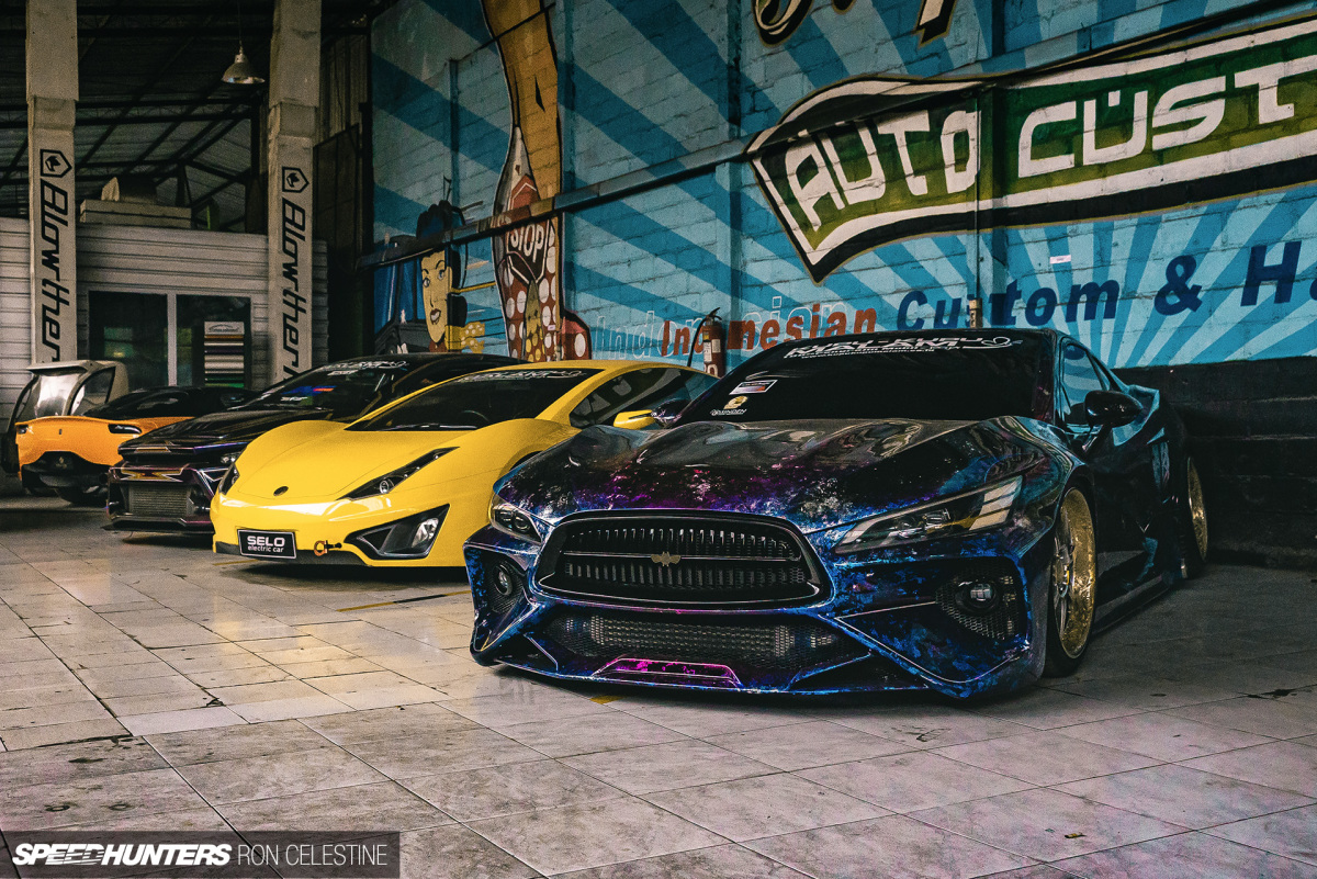 Speedhunters_RonCelestine_Kupu_Kupu_Malam_CustomLineup