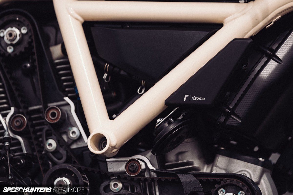 stefan-kotze-speedhunters-ducati-scrambler-031