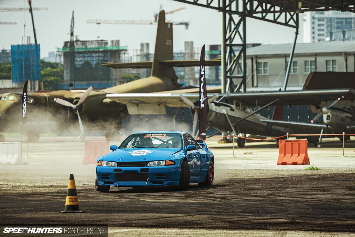 Speedhunters_Ron_Celestne_R32_Drift