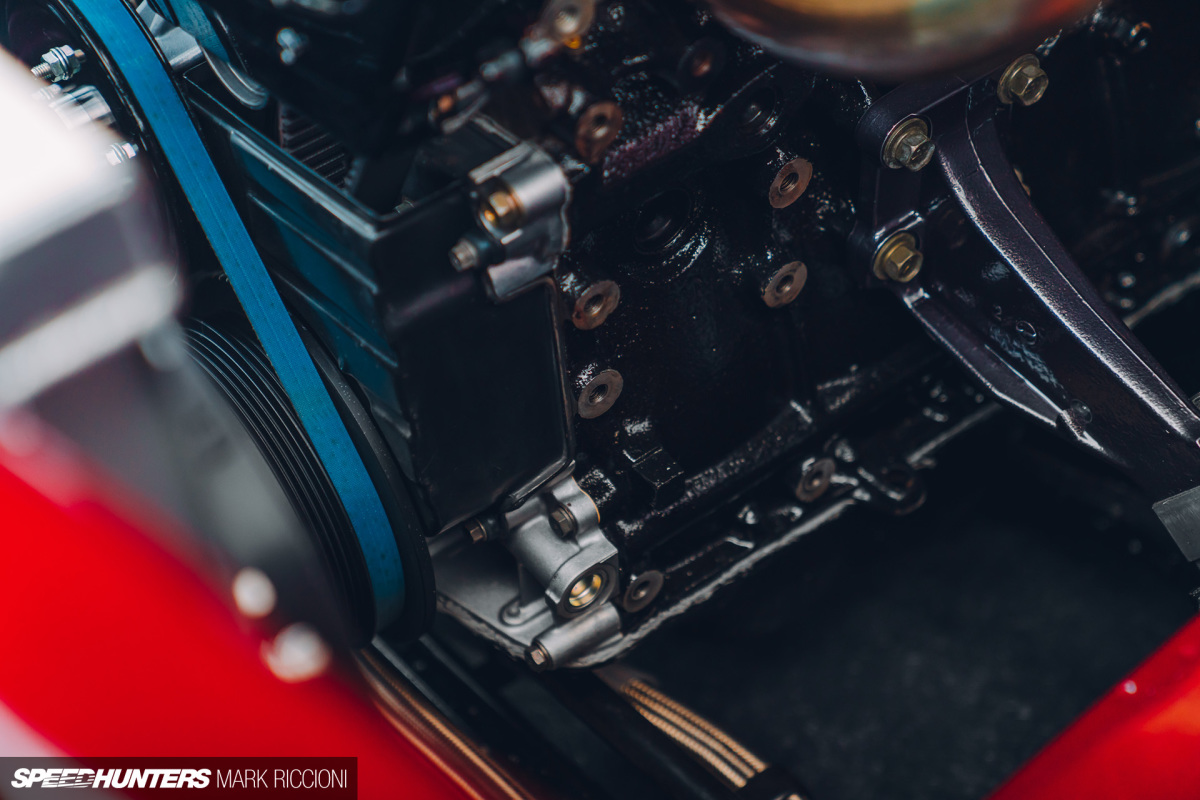 Speedhunters_Mark_Riccioni_Garage_Active_BNR32_GT-R_DSC02344