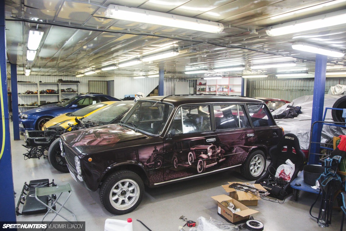 saint-petersburg-car-culture-by-wheelsbywovka-52