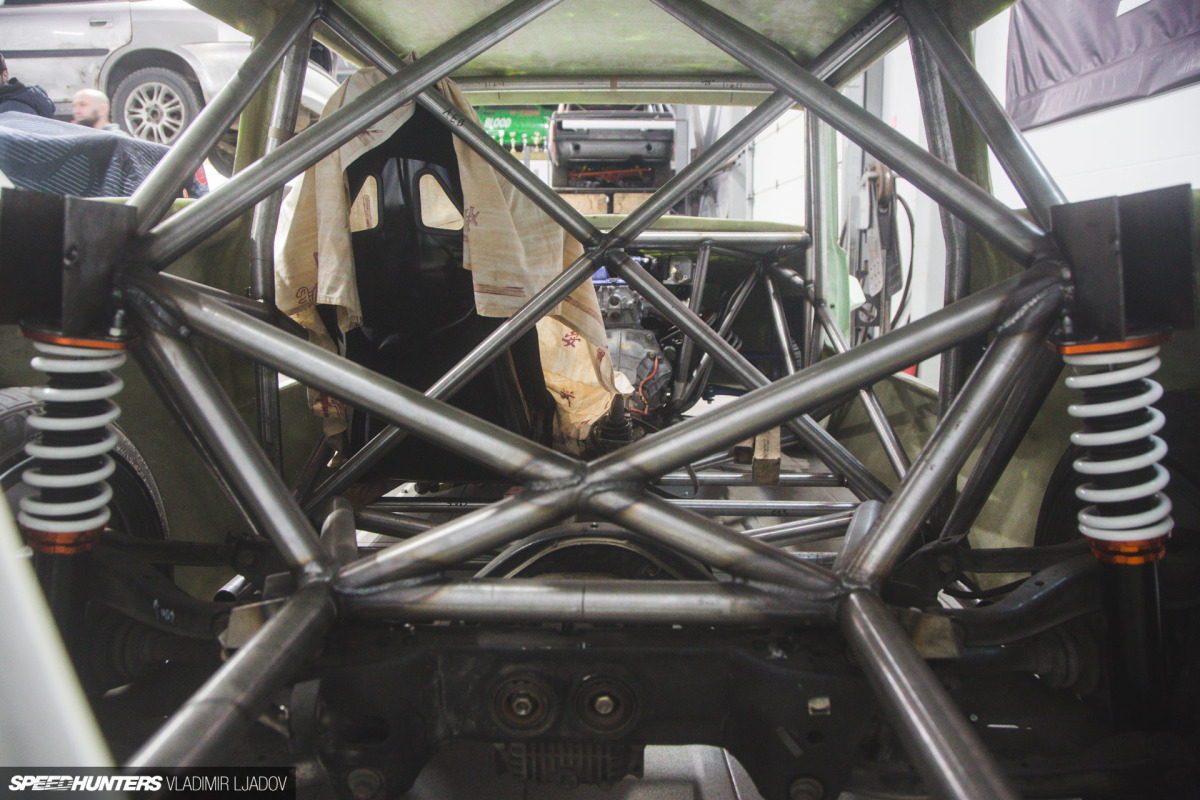 saint-petersburg-car-culture-by-wheelsbywovka-4