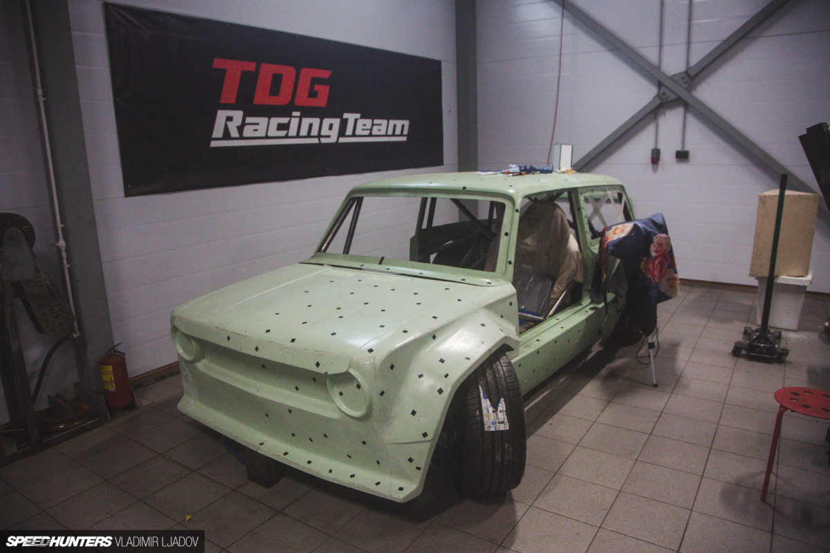 saint-petersburg-car-culture-by-wheelsbywovka-6