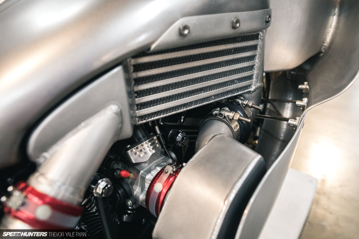 2019-Royal-T-Racing-Landspeed-Dyna_Trevor-Ryan-Speedhunters_010_8493