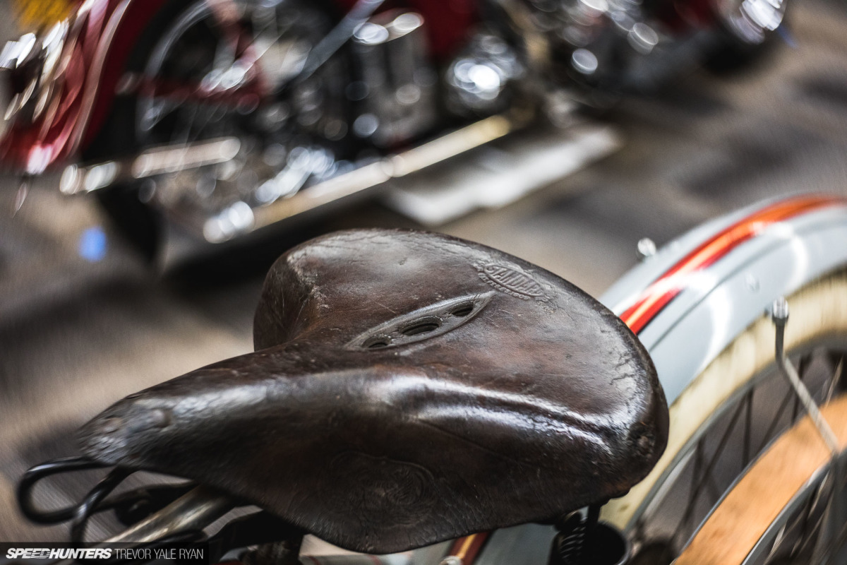 2019-1Moto-Show-Lomography-Petzval-Bokeh-Lens_Trevor-Ryan-Speedhunters_012_8805