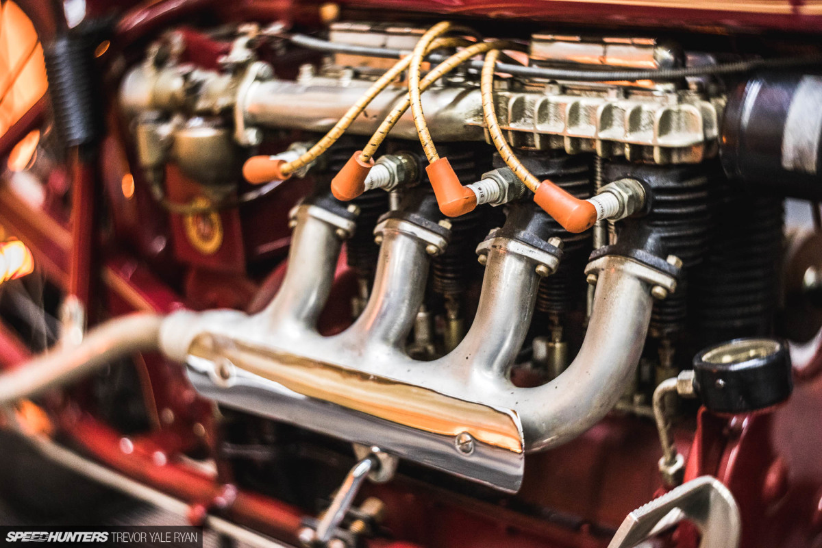 2019-1Moto-Show-Lomography-Petzval-Bokeh-Lens_Trevor-Ryan-Speedhunters_017_8857