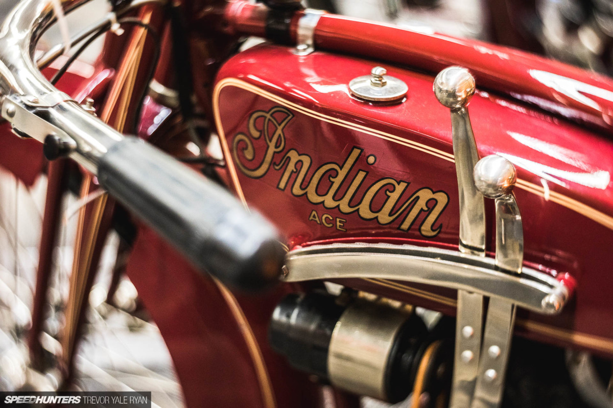 2019-1Moto-Show-Lomography-Petzval-Bokeh-Lens_Trevor-Ryan-Speedhunters_018_8860