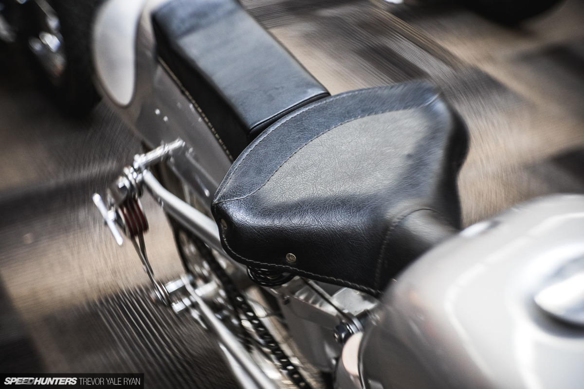 2019-1Moto-Show-Lomography-Petzval-Bokeh-Lens_Trevor-Ryan-Speedhunters_023_8839