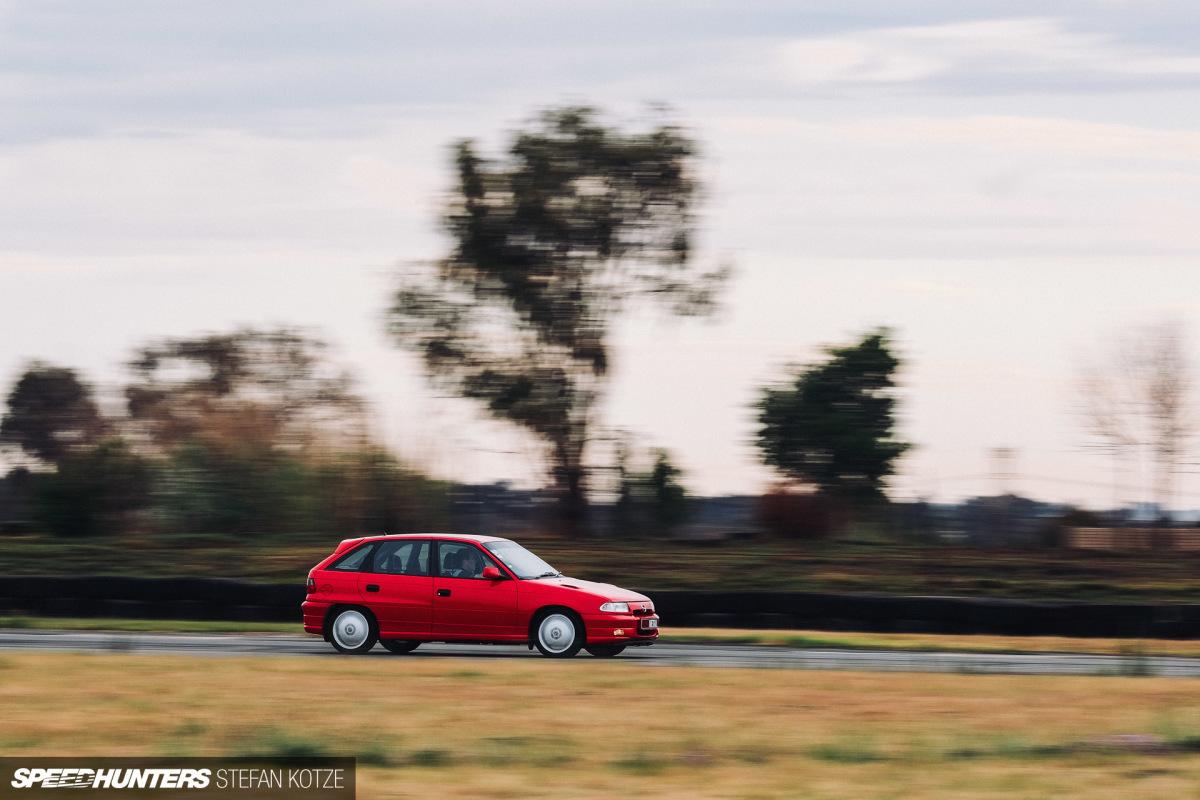 Opel Kadett 200tS: The Golf GTI Destroyer