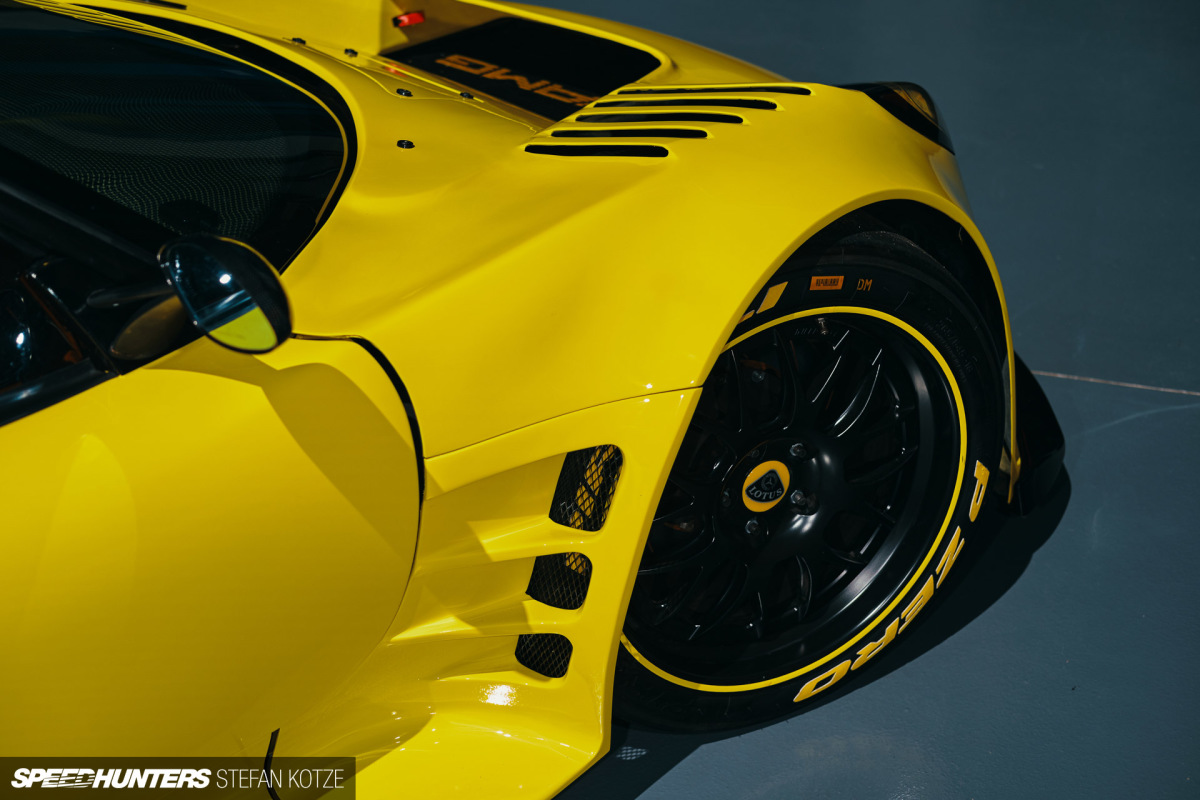stefan-kotze-speedhunters-lotus-amg-083