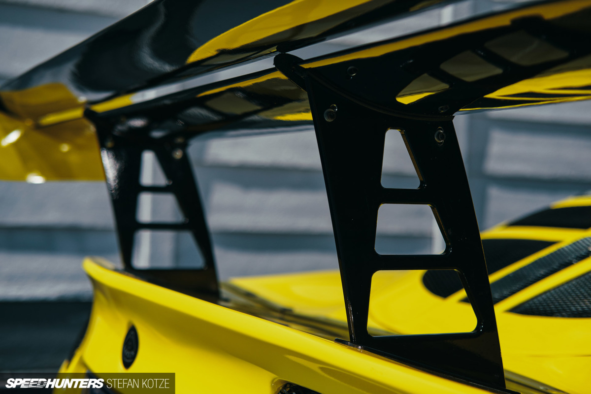 stefan-kotze-speedhunters-lotus-amg-113