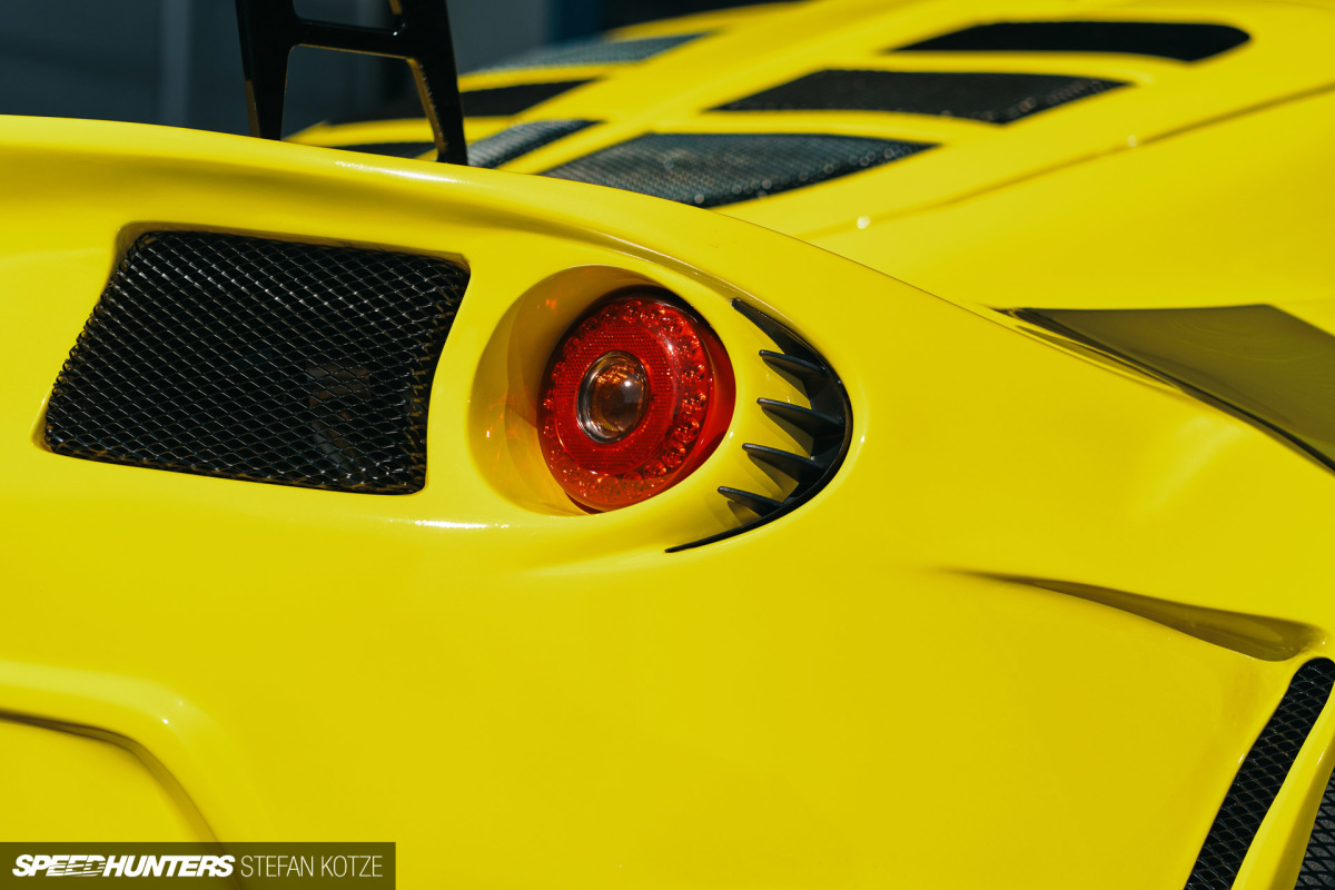 stefan-kotze-speedhunters-lotus-amg-004