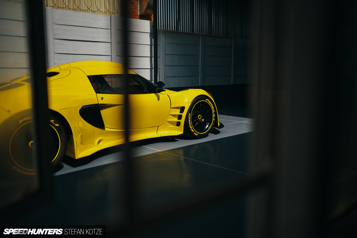 stefan-kotze-speedhunters-lotus-amg-147