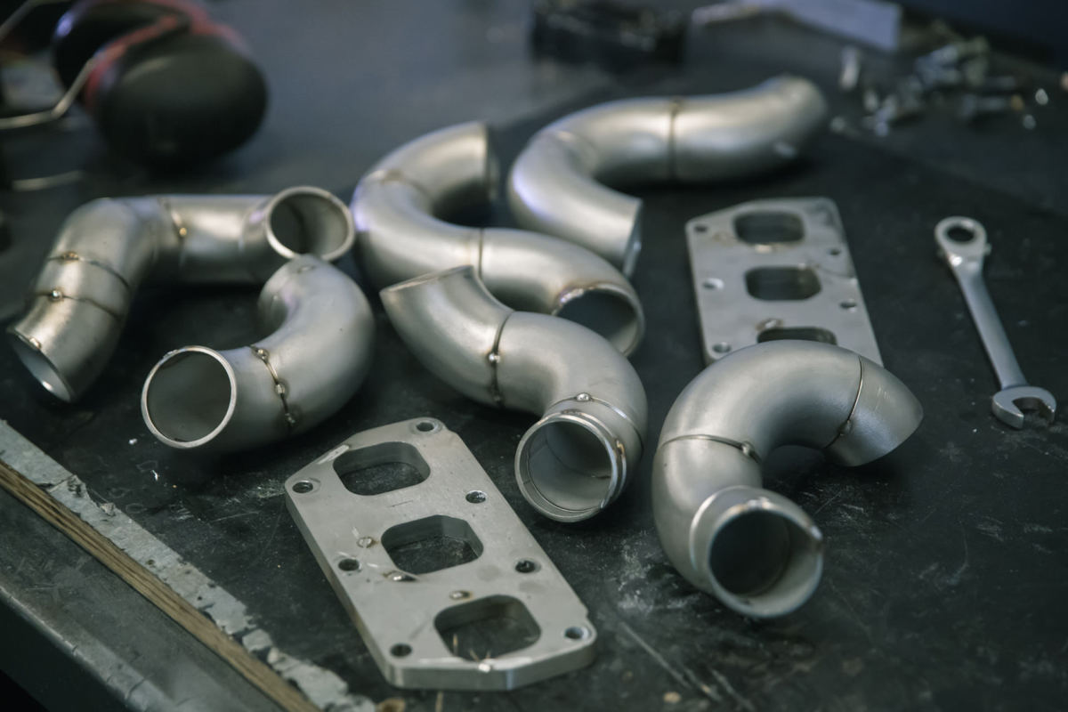 Ved-R32-Build-Pics (49)