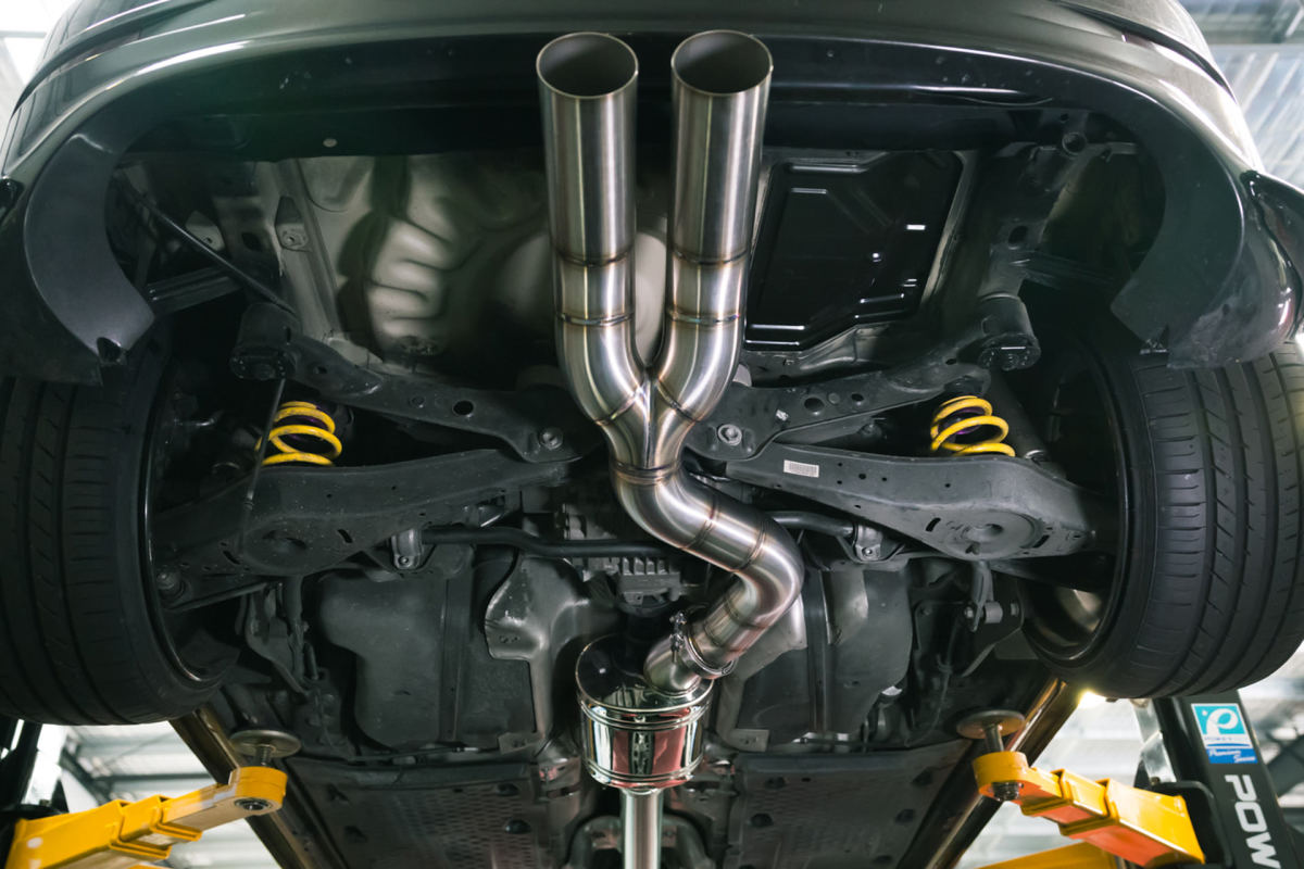 Ved-R32-Build-Pics (19)