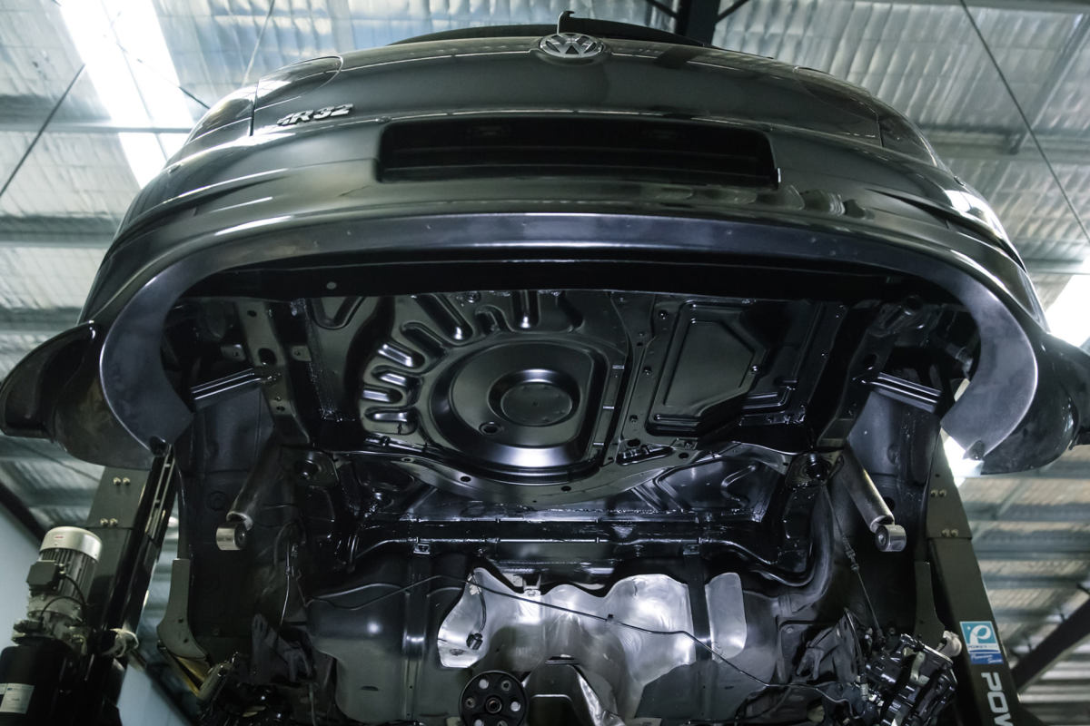 Ved-R32-Build-Pics (81)