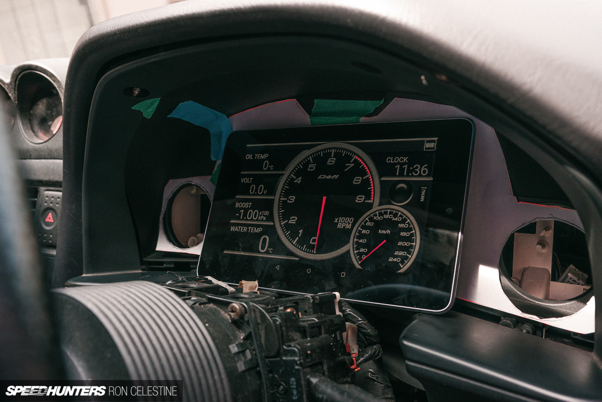 Speedhunters_RonCelestine_ProjectRough_CarbonFiber_Defi_11