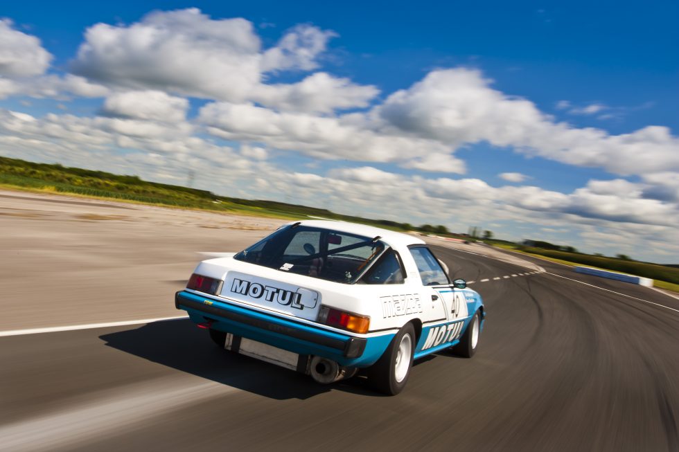 006_Mazda_RX7_Blyton-980x653