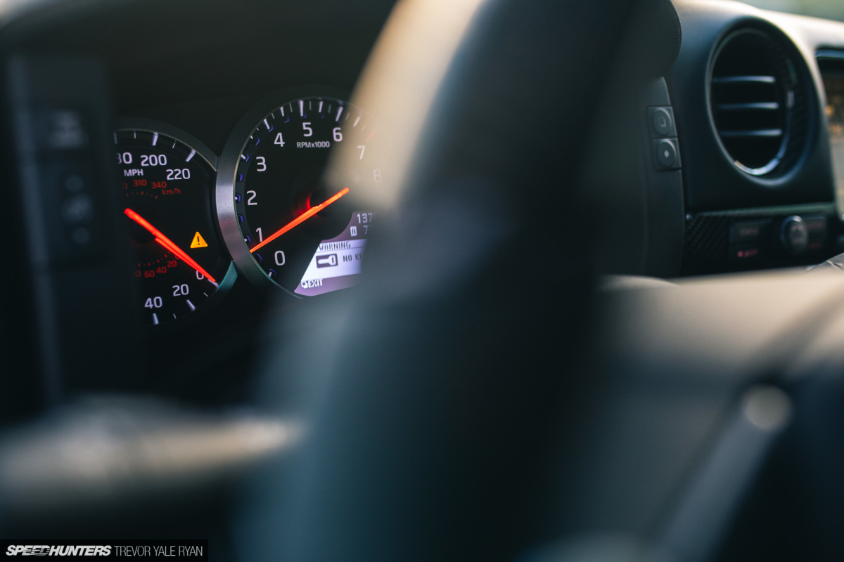 2020-Horsepower-Industries-Bulletproof-Overtake-Carbon-Fiber-R35-GTR_Trevor-Ryan-Speedhunters_011_5433