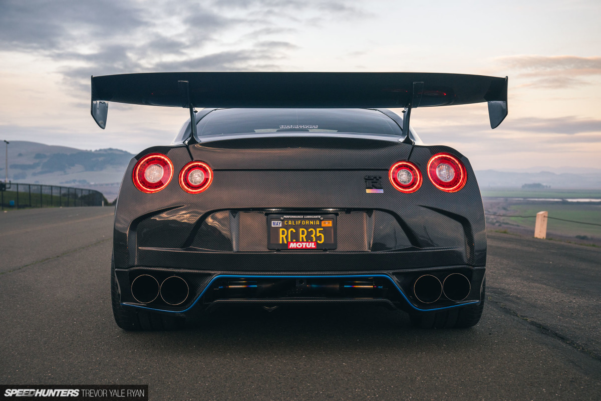 2020-Horsepower-Industries-Bulletproof-Overtake-Carbon-Fiber-R35-GTR_Trevor-Ryan-Speedhunters_026_5559