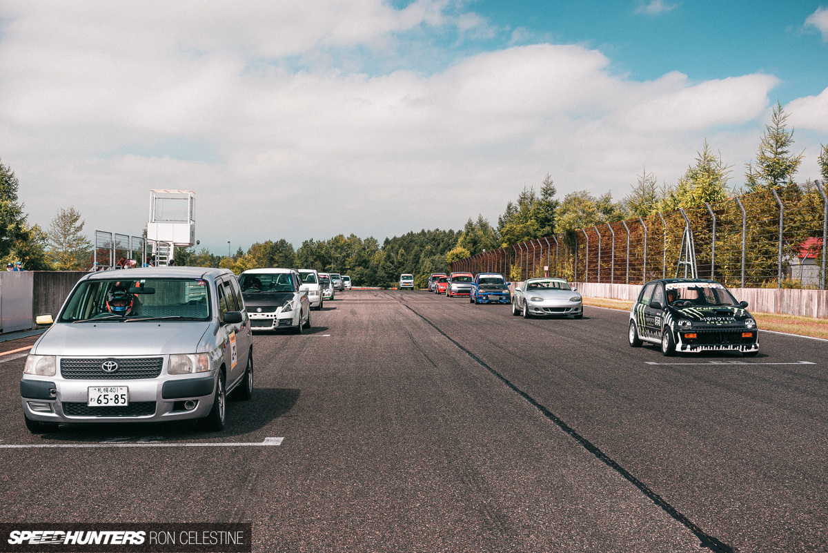 Speedhunters_Ron_Celestine_Wako_Endurance_StartingGrid