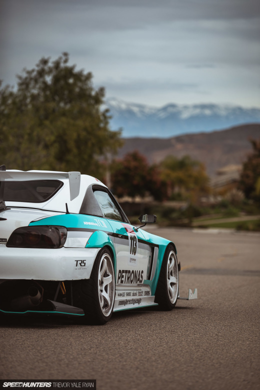 2020-Rainbow-S2000-The-Drivers-Edge_Trevor-Ryan-Speedhunters_012_2624