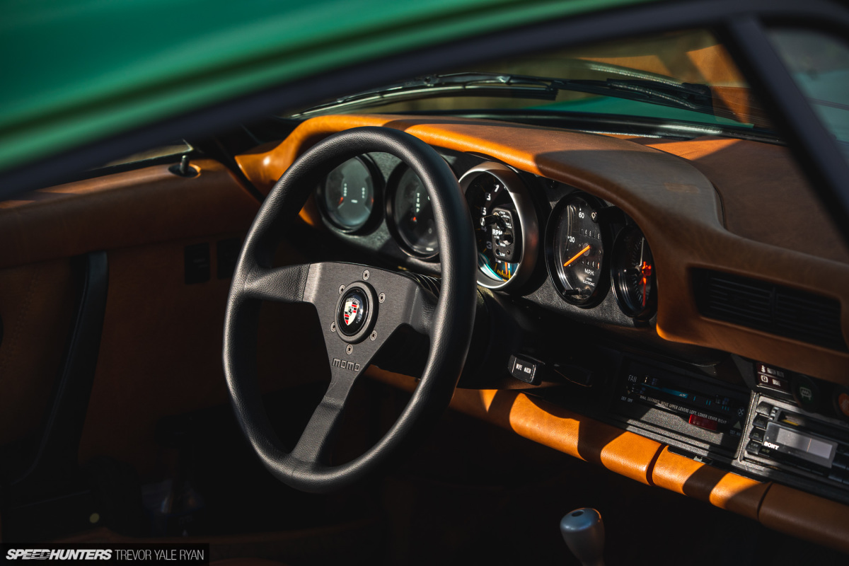 2020-Porsches-at-Sunrise-Stock-and-Rothsport-Racing_Trevor-Ryan-Speedhunters_036_2364