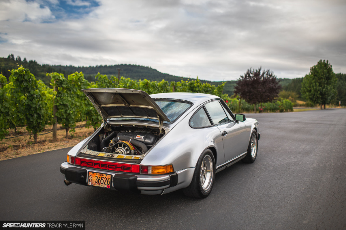 2020-Porsches-at-Sunrise-Stock-and-Rothsport-Racing_Trevor-Ryan-Speedhunters_086_2597