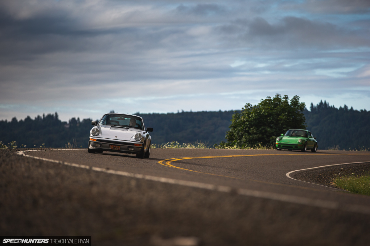 2020-Porsches-at-Sunrise-Stock-and-Rothsport-Racing_Trevor-Ryan-Speedhunters_098_3575