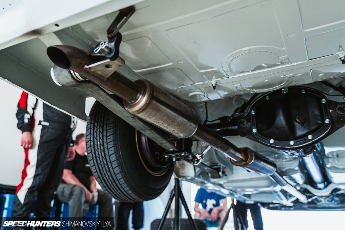 Speedhunters_Shim_Ilya_GAZ-24_DSC09062