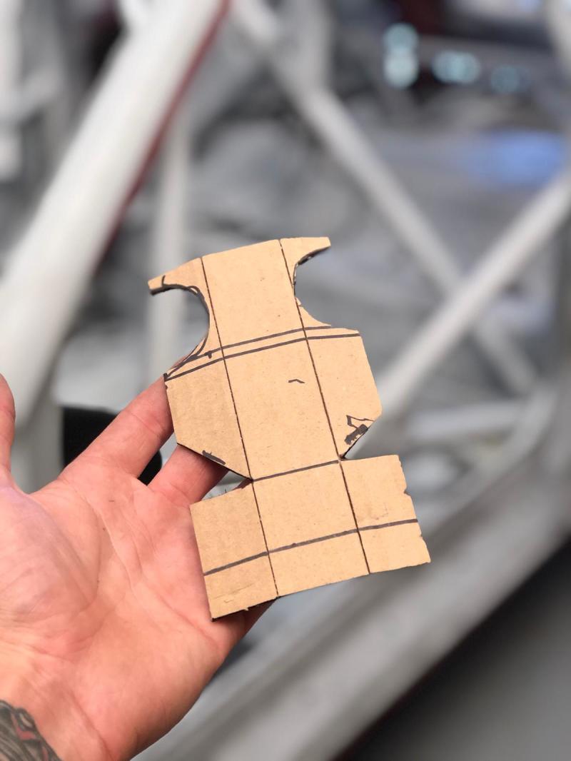 1FC79884-4F35-4C5A-8B8F-7771A1265818